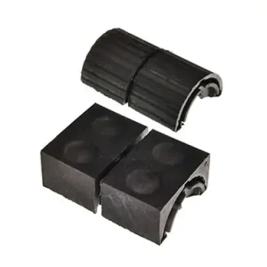 Bezpieczna płatność MAXGEAR Zestaw gum stabilizatora Kpl (na 2 strony) VW Przód 23.6mm A3/ GOLF 5/6/ SCIROCCO/ TOURAN 03-13 MGZ-201099